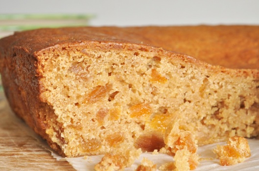 Vegan Apricot-Ginger Cake